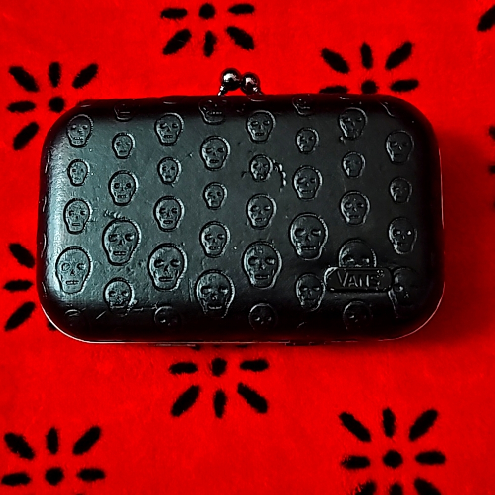 Vans clutch